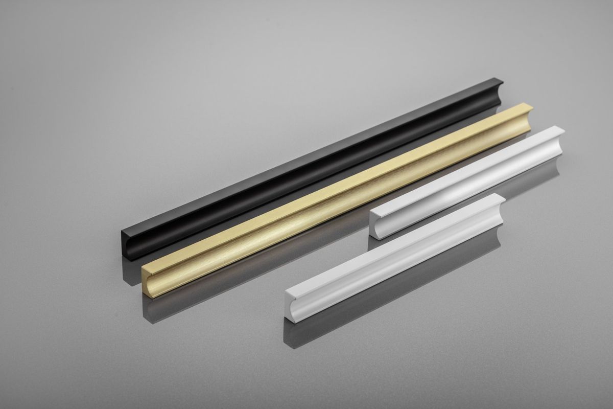Maner GROOVE C=320 mm L=360 mm auriu periat