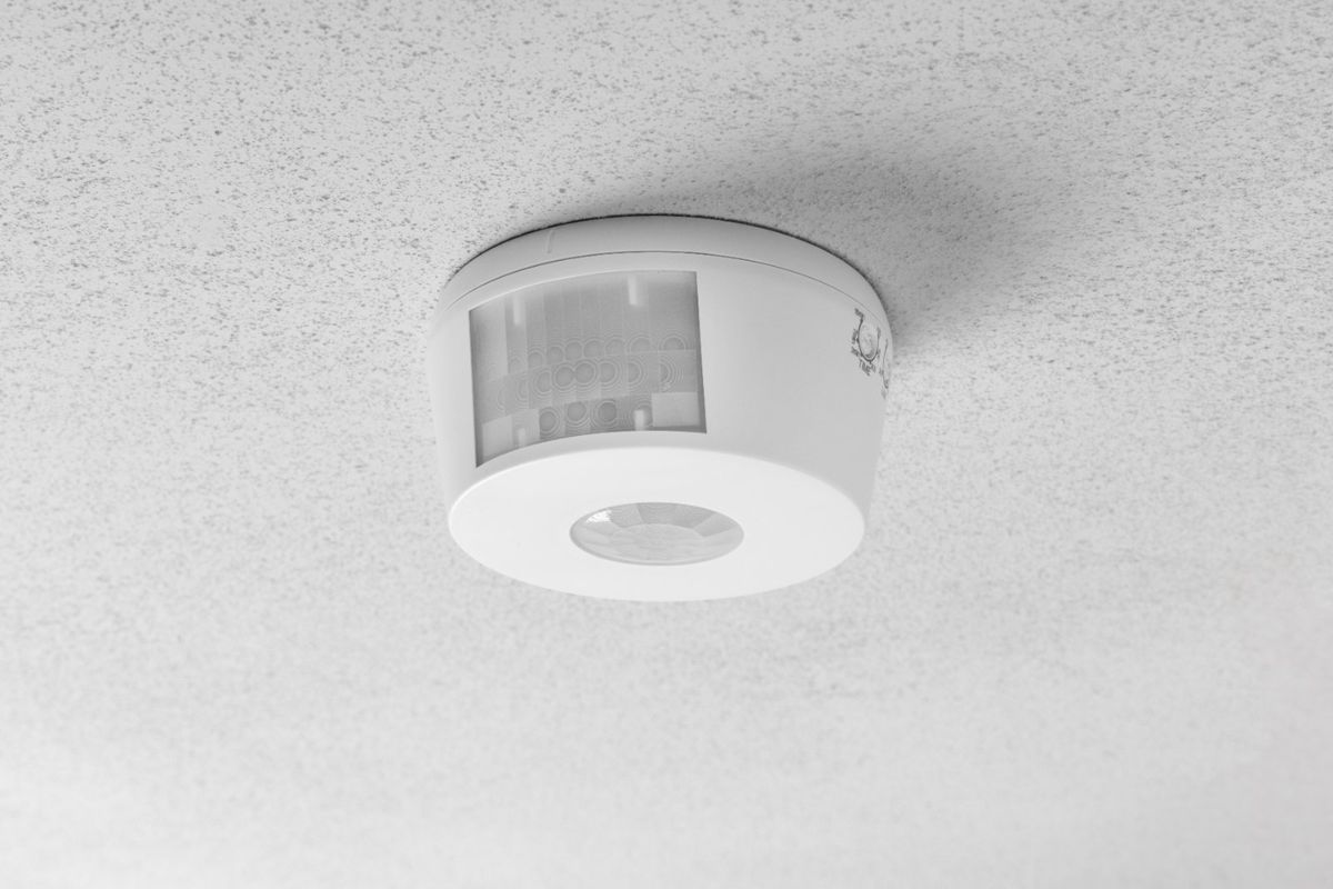Senzor miscare CR-21 max.2000W AC220-240V 360° max. 30m IP20